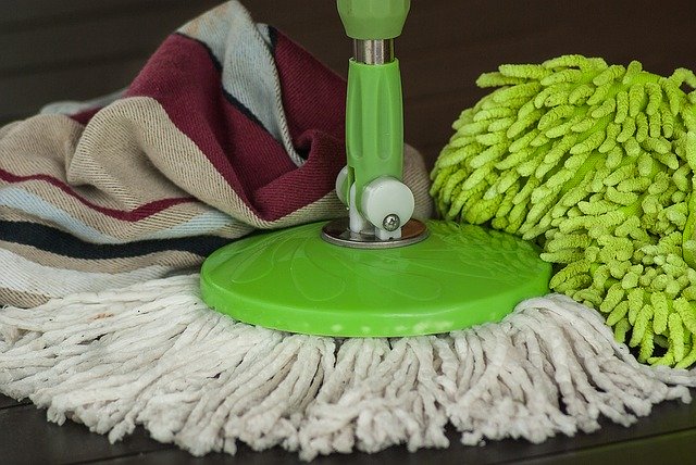 mopa de fregar el piso